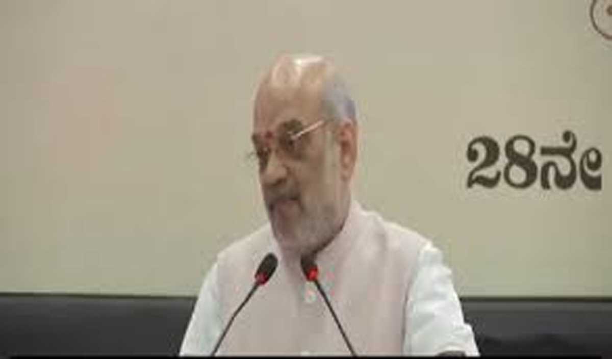 पांच साल में भारत में होंगे डेढ़ लाख से अधिक फोरेंसिक विशेषज्ञ : शाह पांच साल में भारत में होंगे डेढ़ लाख से अधिक फोरेंसिक विशेषज्ञ : शाह